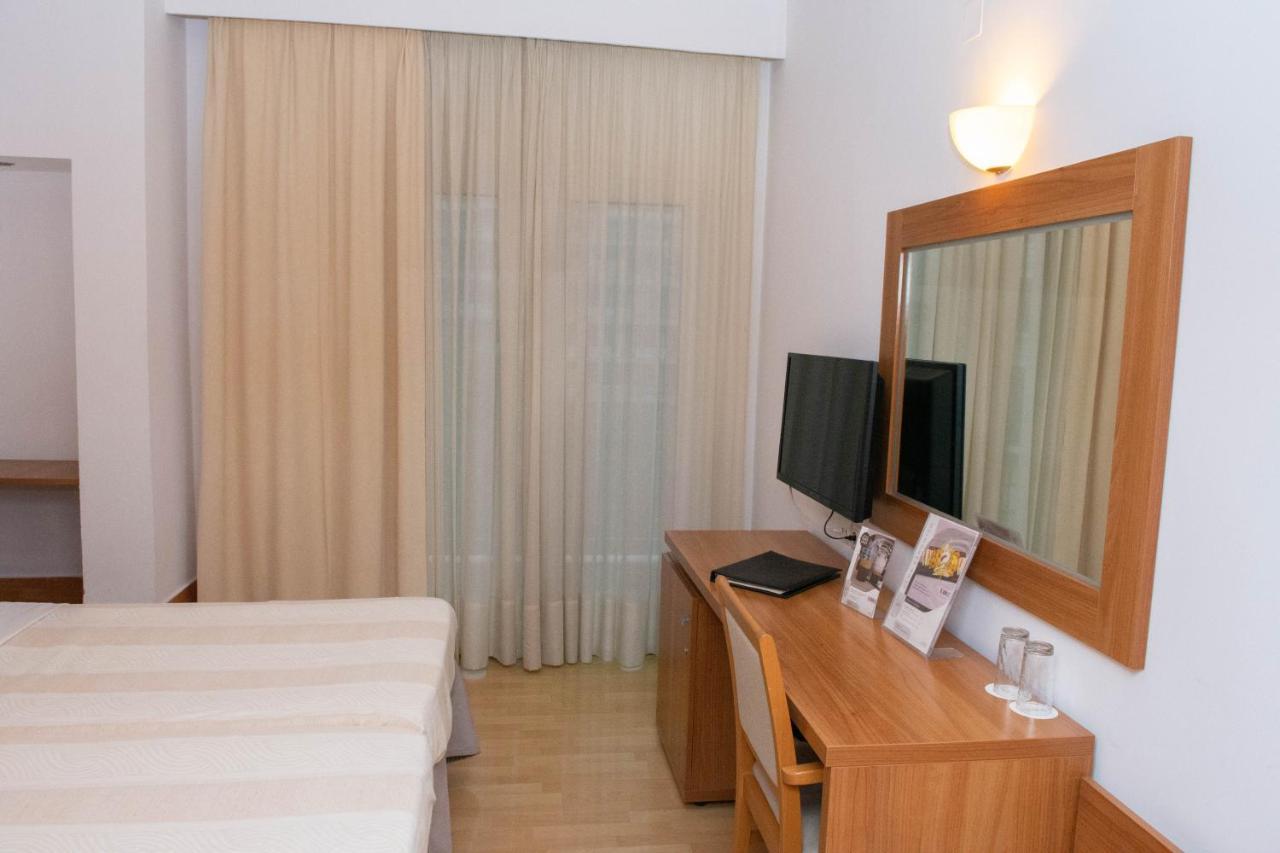 Leto Boutique Hotel Agrinio Esterno foto