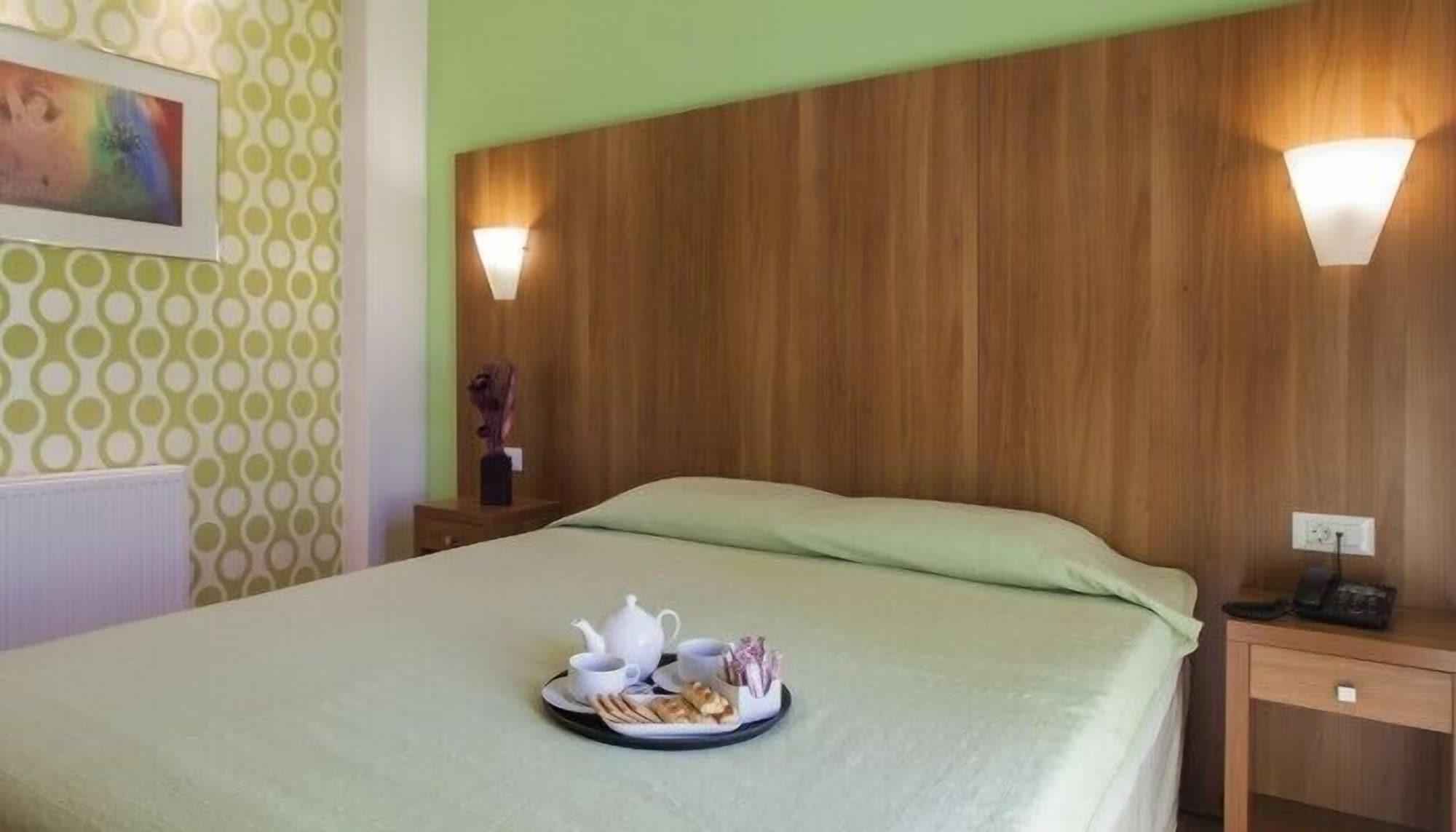 Leto Boutique Hotel Agrinio Esterno foto
